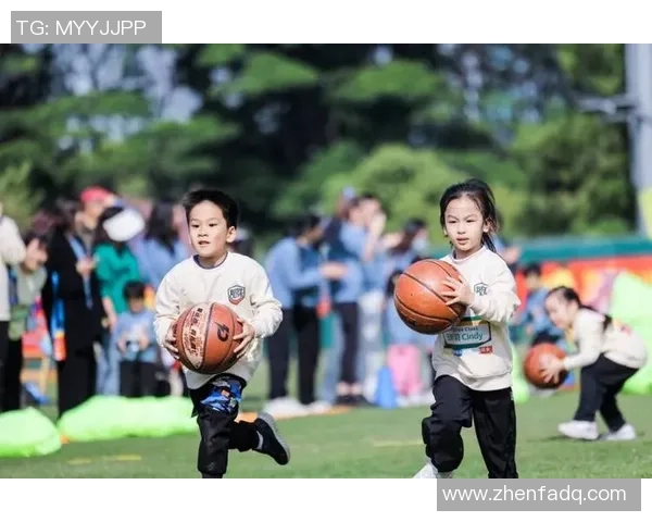 探索甩胯足球的魅力与技巧让你在球场上尽显风采与自信 探索甩胯足球的魅力与技巧让你在球场上尽显风采与自信