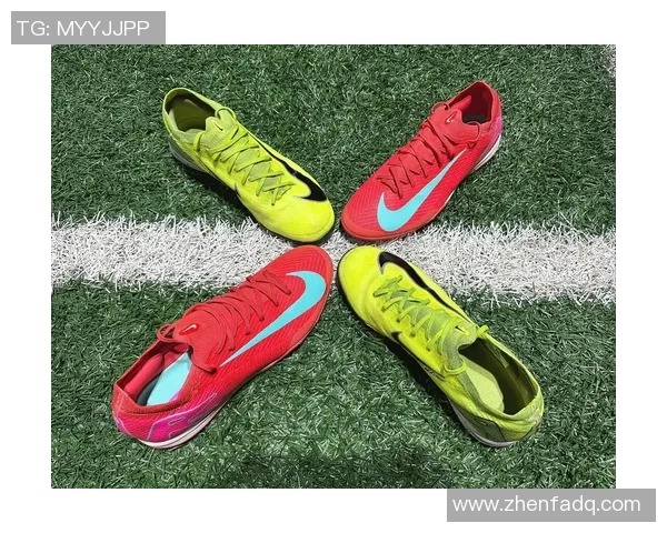 足球拆箱体验揭秘让你领略每一款球鞋的独特魅力与性能分析